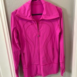 Lululemon BRIGHT pink zip-up jacket, size 6 (small)